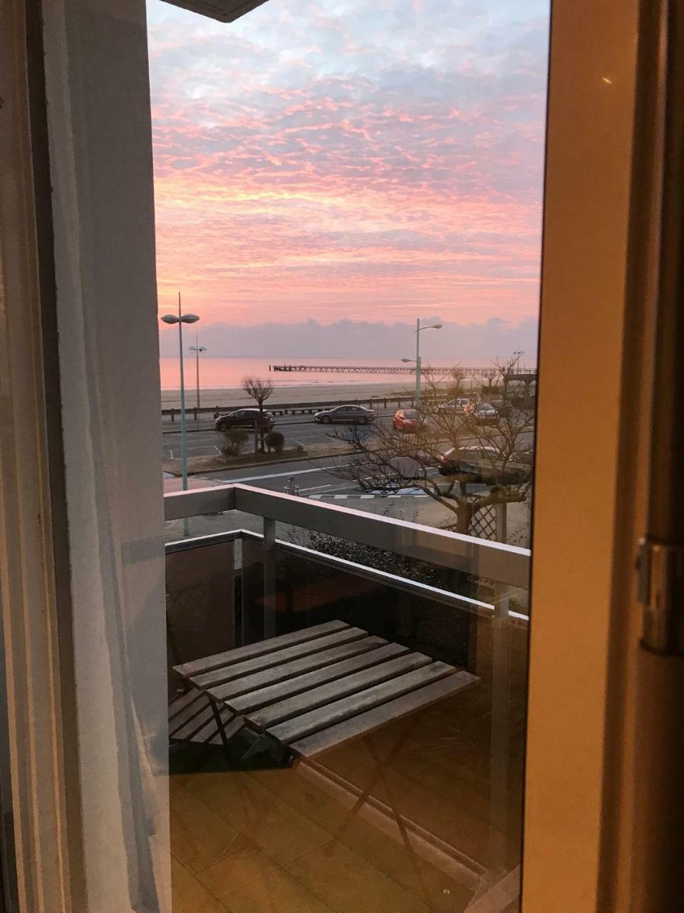 סן ז'אן דה מון Couchant Radieux Appartement 2 Pieces 4 Personnes Vue Mer מראה חיצוני תמונה